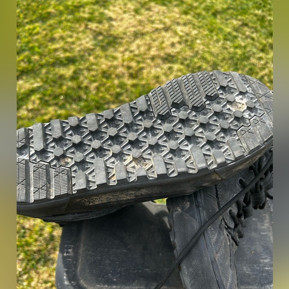 Men’s Vans cold weather boots size - 9 - Picture 4 of 4